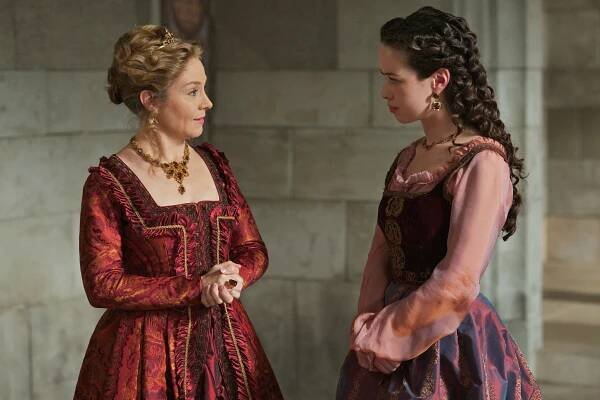 Království - Jak chutná pomsta - Z filmu - Megan Follows, Anna Popplewell