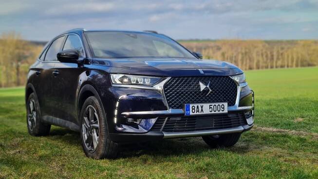 DS7 Crossback v edici Louvre je auto, které vaši mysl přenese do oázy naprostého klidu a uvolnění