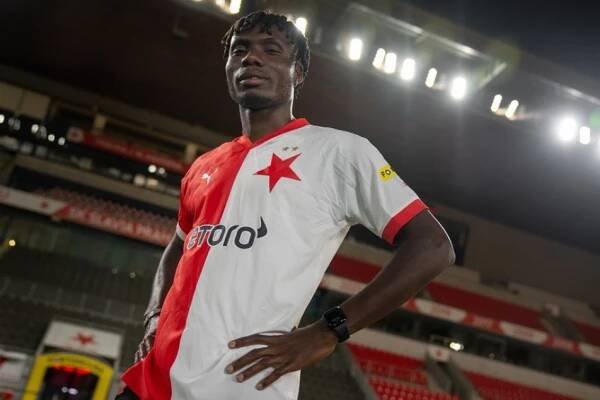 Slavia dotáhla přestup stopera Ogbua, z Táborska získala senegalského mladíka