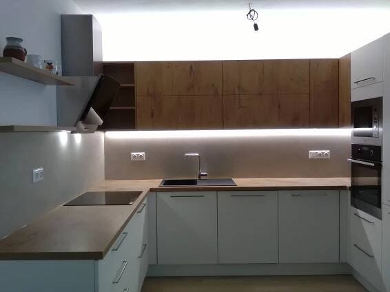 Detail recenze pro Gorenje Brno - Kuchyně Gorenje | Recenze a hodnocení kuchyní 