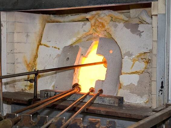 Category:Nenačovice glasswork - Wikimedia Commons