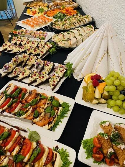 🌿Veska Grill & Kohvik | Lõunasöögid | Catering | Tallinn