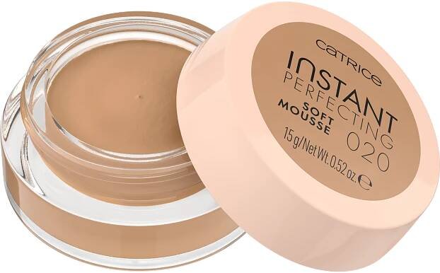 Pěnový make-up Instant Perfecting