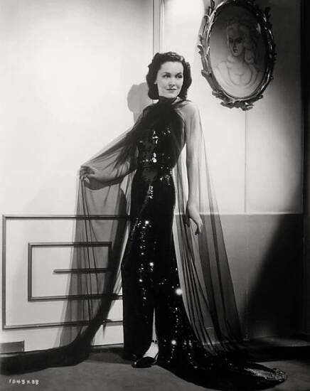 Soubor:Maureen O'Sullivan in Hold That Kiss.jpg – Wikipedie