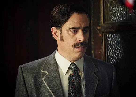 Houdini and Doyle - In Manus Dei - Z filmu - Stephen Mangan