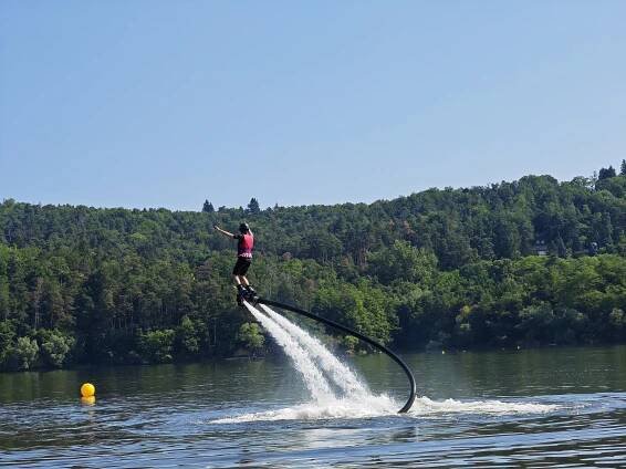 Flyboarding Olomouc | Dokonalý Zážitek 