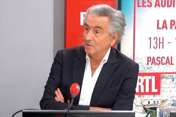 INVITÉ RTL - Guerre en Ukraine : l'échange tendu entre Bernard-Henri Lévy et un auditeur