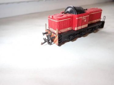 Vláček, koleje vagónek, lokomotiva  TT - Modelová železnice