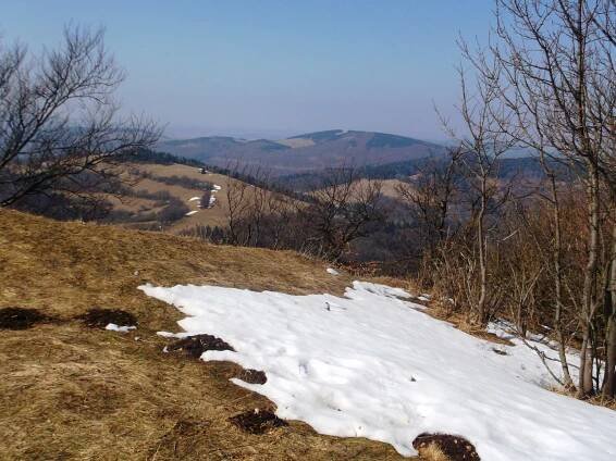 Biele Karpaty - Chmeľová 925... - Kopec