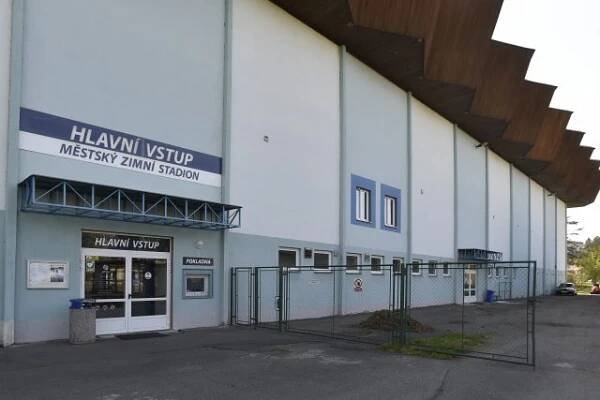 Městský zimní stadion Uherské Hradiště | foto: Dalibor Glück,  Profimedia