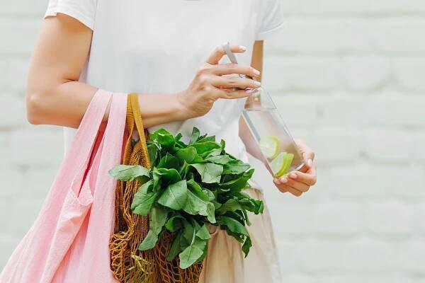 Encouraging Sustainable Living in Imagery for the Good of the Planet
