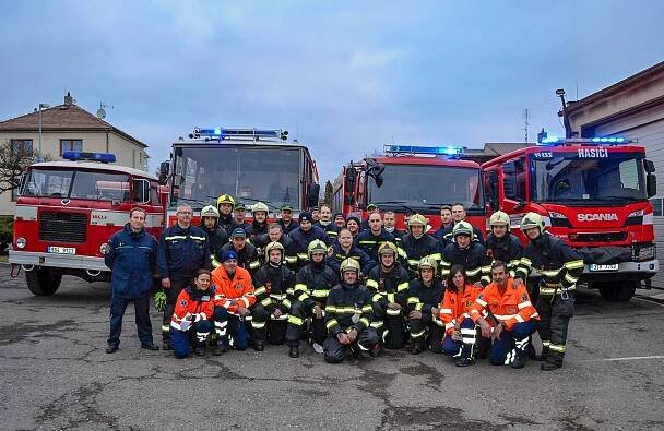 HZS ČR – stanice Dobříš: Nadpraporčík Jan Cajthaml předal po 32 letech svou poslední směnu
