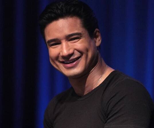 Mario Lopez Biography - Facts, Childhood, Family Life & Achievements