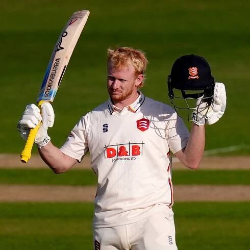 Jordan Cox gives England reminder with opening-day century in Championship