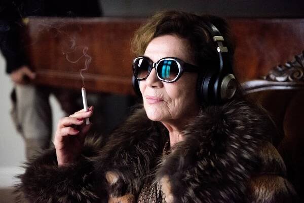 Die Diva, Thailand und wir! - Z filmu - Hannelore Elsner