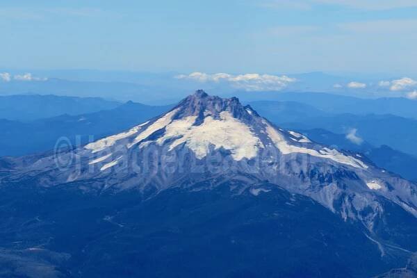 Central Oregon Airplane Views — It's Me Heather Lea