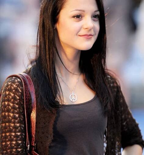 'Skins' Star Lands Lead Role in MTV's 'Finding Carter' (Exclusive)