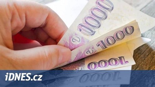 Jak letos penzisté zdaní brigády a získají navíc pár tisíc od státu - iDNES.cz