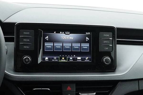 ŠKODA SCALA Ambition 1.0 TSI 81 kW manuál, DPH