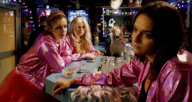 Luise Heyer, Teresa Rizos, Taneshia Abt - JGA: Jasmin. Gina. Anna. - Z filmu