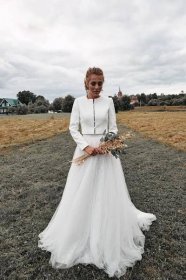 Svatba na podzim? Nezapomeňte na bolerko či pelerínu | Svatební šaty, Oblečení | Marriage guide - svatební magazín