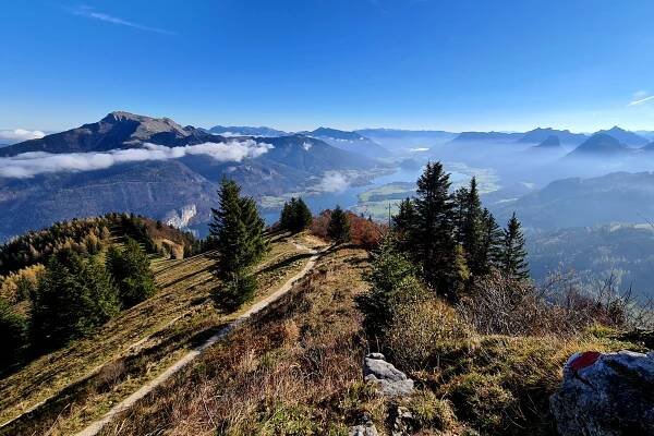 Zwölferhorn Seilbahn erstrahlt in neuem Glanz - SalzburgerLand Magazin