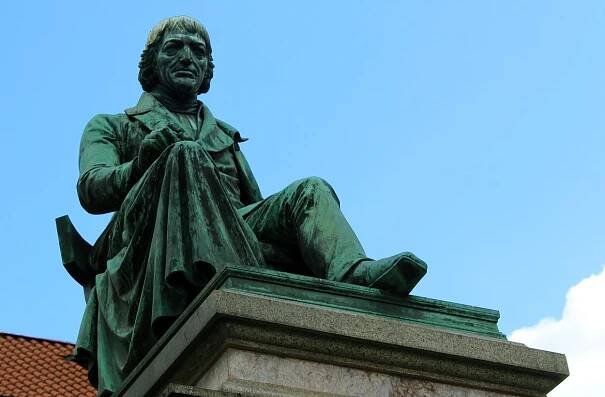 Jungmannův pomník v blízkosti jeho někdejšího pražského bydliště v roce 1878 otevíral cestu k monumentalizaci představitelů českého národního hnutí 19. století. Foto: ČTK