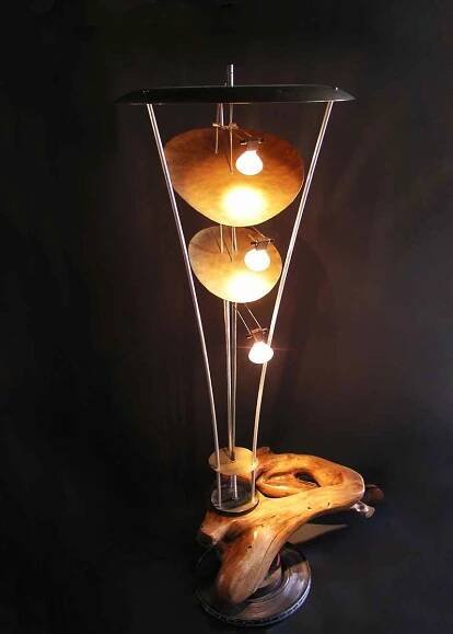 Solar - Floor Lamp - F+M FOS