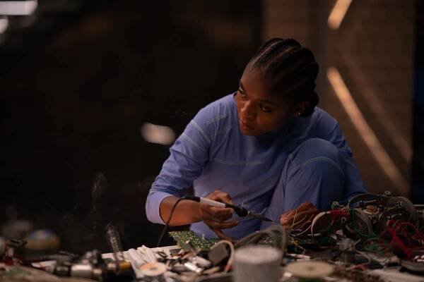 Dominique Thorne Makes Her Marvel Debut as Riri in Black Panther: Wakanda Forever