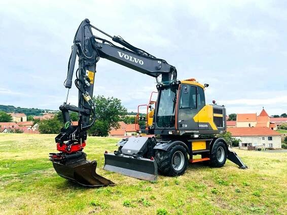 Volvo EW 160 E