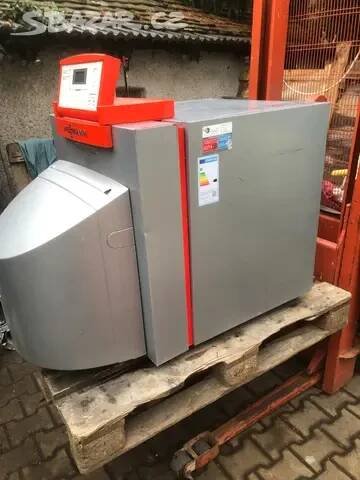 Prodám teplovodní kotel na olej 19,6 Kw