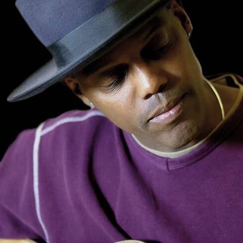 Eric Bibb
