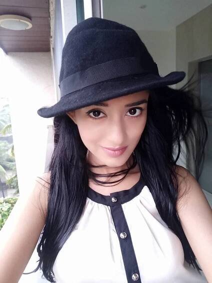 Pretty Look Selfie Of Amrita Rao