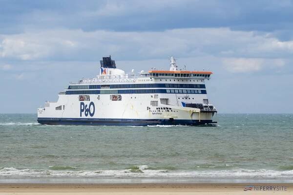 P&O and Irish Ferries to cooperate with Dover Ferry Operations 4