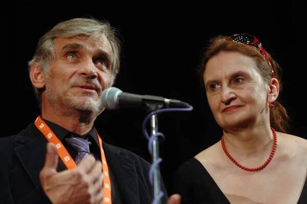 Kaiser za tvrzení o příbuzenství se Zápotockým dostane 400 tisíc