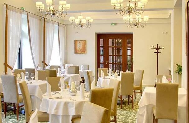 Riverside Restaurant Karlovy Vary | Apetee