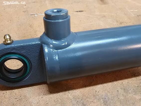 Hydraulický válec 40/22 zdvih 160mm - NOVÝ