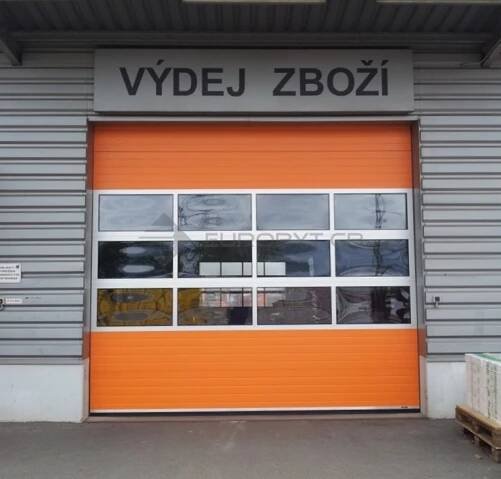 Průmyslová vrata - sekční, skládací, rychloběžná, rolovací | EUROBYT CB s.r.o.