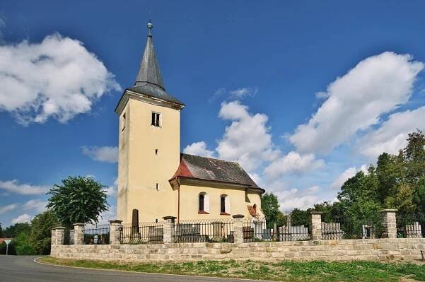 Kostel Nalezení sv. Kříže ve Zlivi