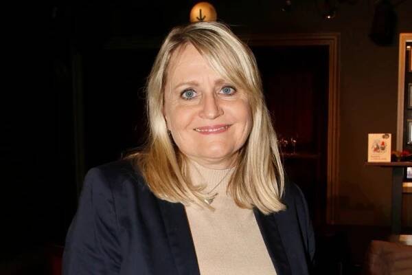 Regina Řandová si užívá dovolené. Zapózovala jako malá mořská víla