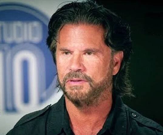 Lorenzo Lamas Biography - Facts, Childhood, Family Life & Achievements