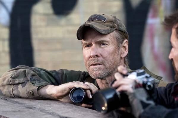 Falling Skies - What Hides Beneath - Z filmu - Will Patton