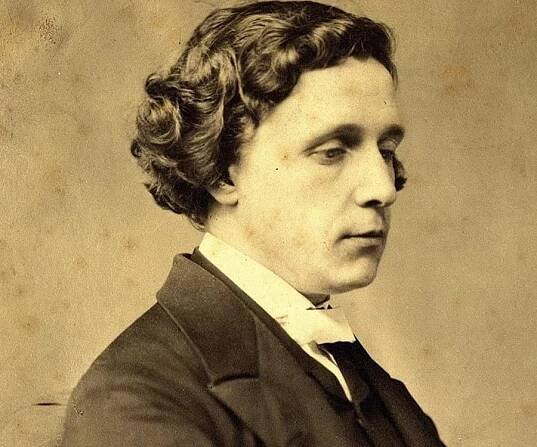 Lewis Carroll Biography - Facts, Childhood, Family Life & Achievements