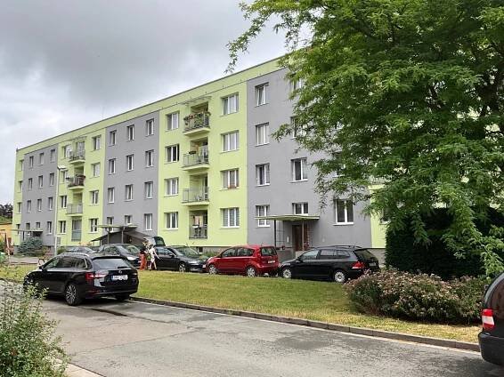 Pronájem bytu 1+kk se sklepem, Družstevní, Pardubice - Reality Kolenovic