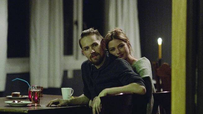 Zákon ledové země - Z filmu - Mikko Neuvonen, Malin Buska