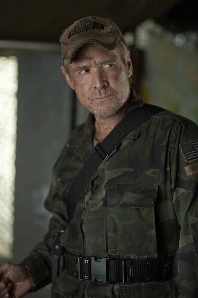 Falling Skies - Worlds Apart - Z filmu - Will Patton
