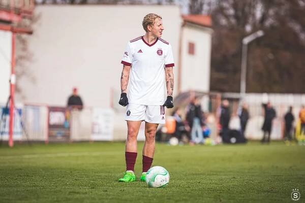 Prohra v Pardubicích | sparta.cz