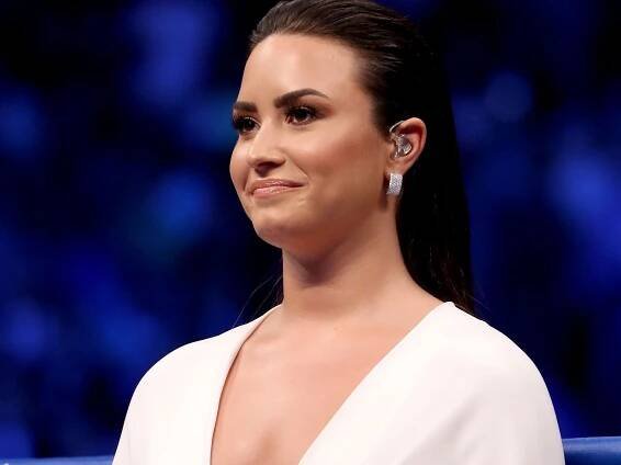 Demi Lovato Shut Down a Writer Who Said It's 'Bullsh-t' She Doesn't Discuss Her Sexuality