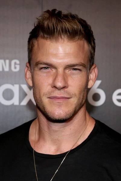 Alan Ritchson herec