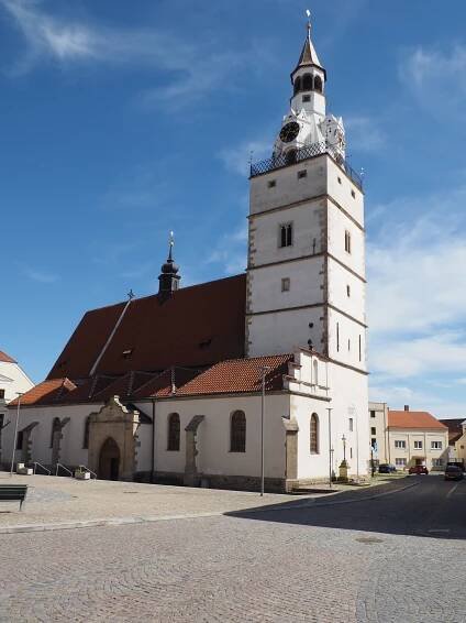 kostel Nanebevzetí Panny Marie v Ivančicích